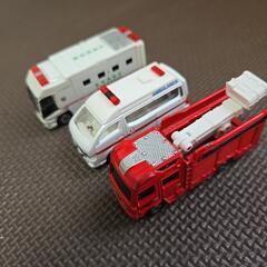 トミカ TOMICA  救急車 消防車セット