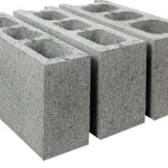 コンクリートブロック　いただけませんか？⭐️