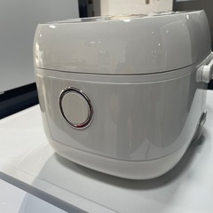 【ジモティ割】TOSHIBA 3合炊き IHジャー炊飯器 2020年製 RC-5E7X(ID: 1006）の画像