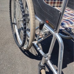 自走式　車椅子の画像