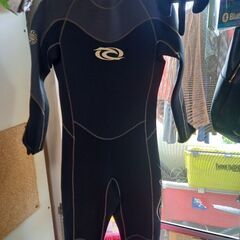 ウエットスーツ　アロペック　表記サイズ男性L　手足ファスナー