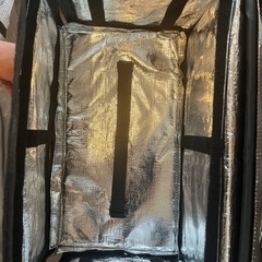 【無料 】UberEats ウーバーイーツ配達用バッグの画像