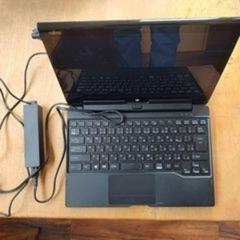 Fujitsu ARROWS Tab Q704/H　中古品の画像