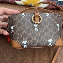 スヌーピーショルダーバッグ&皮ベレー帽の画像