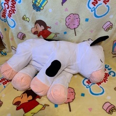 でっかい牛のぬいぐるみの画像