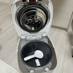 Panasonic 炊飯器の画像