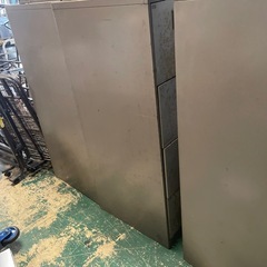 鉄製！4段収納！！の画像