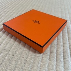 【HERMES】外箱｜13×13×2cmの画像
