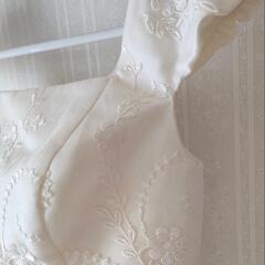 ウェディングドレスの画像