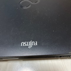 FUJITSU ノートパソコンの画像