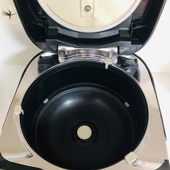 Panasonic  炊飯器SR-SY106Jの画像