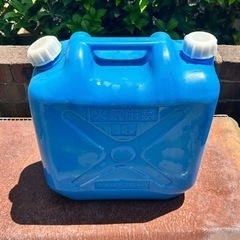 ポリ缶20Lの画像