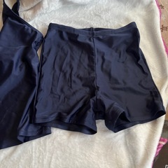 レディース　水着　ネイビー　170センチの画像