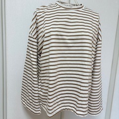 ボーダー　　　カットソー