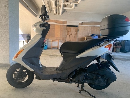 三重県　志摩市　スズキ　アドレスV125S ホワイト　リアキャリア付　スクーター　実働車