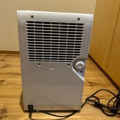 コンプレッサー型除湿器の画像