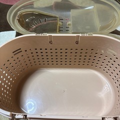 (値下げ)古いペットキャリーの画像