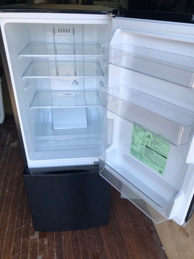 NO B262 ?福岡市内配送設置無料✨?GR-R15BS-K 冷蔵庫 BSシリーズ セミマットブラック [153L /2ドア /右開