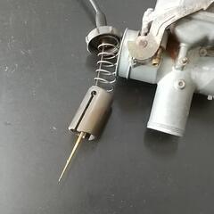 キャブレターの画像