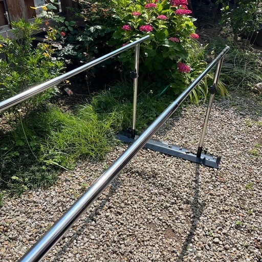 歩行訓練機