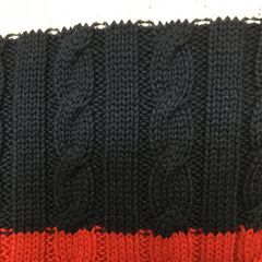 値下げしました！　￥3,900→￥1,900　海外・日本のサルベージ品　TOMMY  HILFIGER  セーターの画像