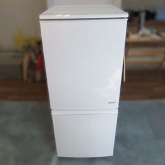 シャープ 冷蔵庫 SJ-C14A-W 137L 2014年製 ノ...
