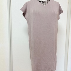 試着のみベージュ　ロングニットカットソー 