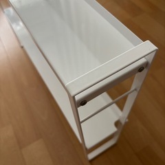 【美品】山崎実業コンロ奥隙間ラック2段ホワイトの画像