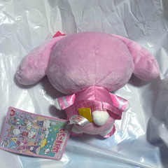 マイメロディぬいぐるみの画像