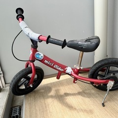 ミニグライダー　（ストライダー）