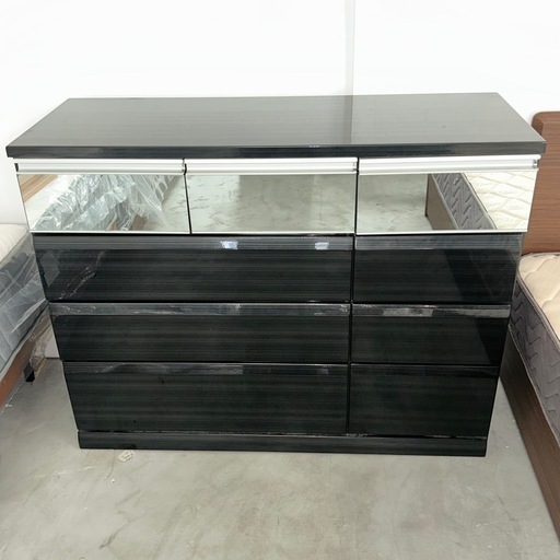 ⭐️チェスト⭐️4段引出し　収納　木製　美品　大阪市近郊配送無料