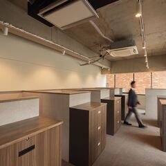 法人専門の損害保険代理店でテレアポスタッフ募集！ 短時間勤務・ノルマなし・安心の法人対応◎の画像