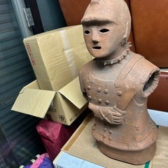 素焼きの土偶の画像