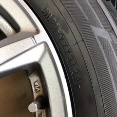 【超美品タイヤ】ヨコハマタイヤ　スタッドレス⛄️215/60R1695Tの画像