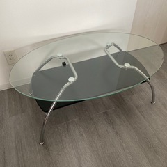ガラステーブル