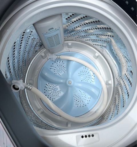 札幌市内配送可 18年製 Hisense ハイセンス 5.5kg 全自動洗濯機 HW-G55E5KK マットブラック