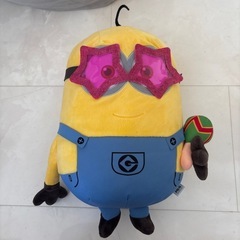 ミニオン ぬいぐるみ 大きめ ピンクサングラス