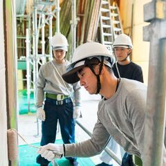 【月給27万円×充実の手当】住宅をデザインする外壁塗装職人◎業界トップの大手企業！将来安心の安定した働き方が実現◎定着がしやすい快適な社風♪大手企業ならではの高収入が実現！頑張りがお給料に反映◎の画像