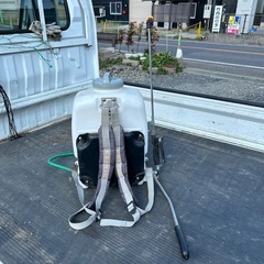 背負い手動式噴霧器10L
