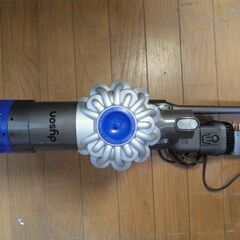 ▼ダイソン Dyson V6 シルバー　バッテリー新品　 [サイクロン式 /コードレスクリーナー]▼の画像