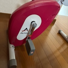 アルインコフィットネスバイクの画像