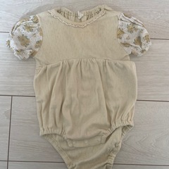 ベビー服70 黄色ロンパース