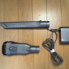  ▼ダイソン Dyson V6 　ブルー　バッテリー、フィルター新品　 [サイクロン式 /コードレスクリーナー]▼の画像