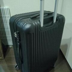 スーツケース　黒　中古