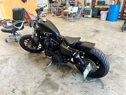 ハーレー　スポーツスター　XL883R