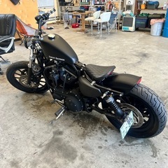 ハーレー　スポーツスター　XL883R　　