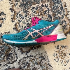 アシックスasicsランニングシューズ23cmの画像