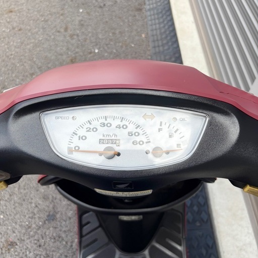 4077.高馬力2スト　ライブディオ（後期）　バッテリー新品　千葉県柏市　即日配送、自走引き取りも可能 4077.高馬力2ストライブディオ（後期）バッテリー新品千葉県柏市即日