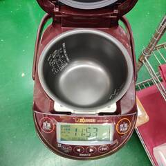 【愛品倶楽部柏店】象印マホービン ZOJIRUSHI 2022年製 	5.5合炊き 圧力IH炊飯ジャー NP-ZV103BKの画像