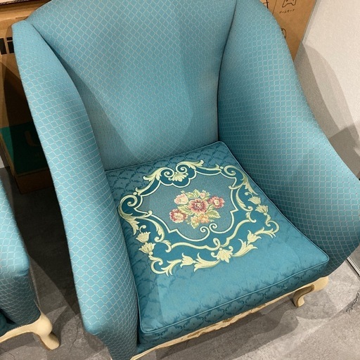 【ジモティー割】ロココ調 猫脚 シングルソファー 2脚セット（ID1001）